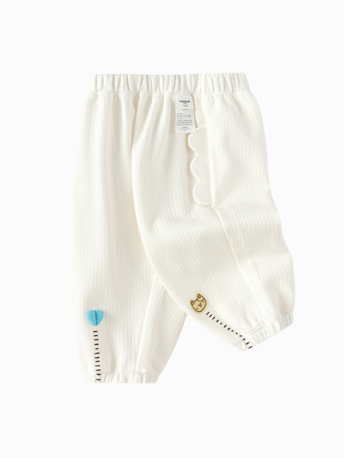 Tuta - Snow Kitty 🐾