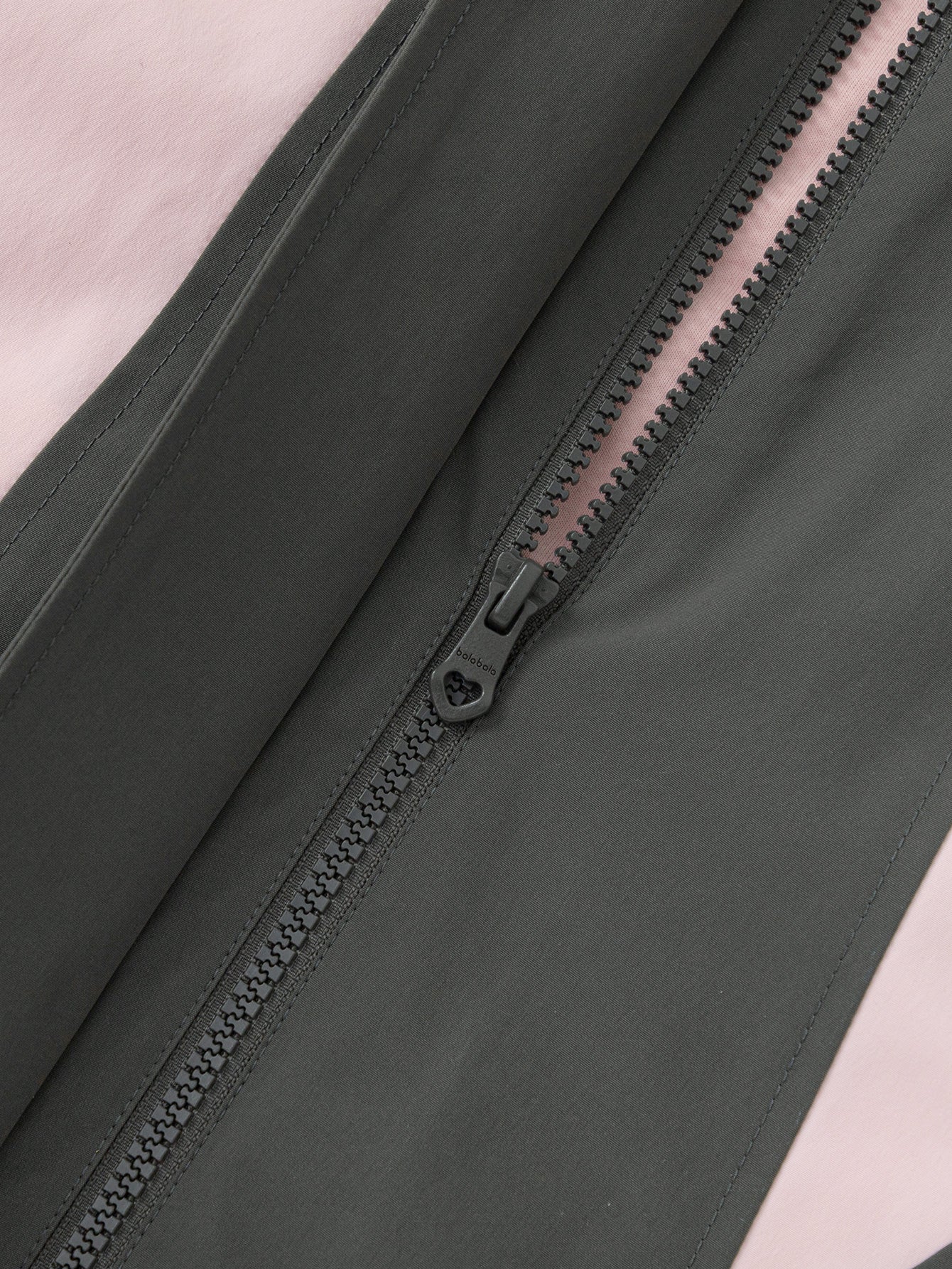 Xhaketë Urban Explorer – Pink & Grey 🌆