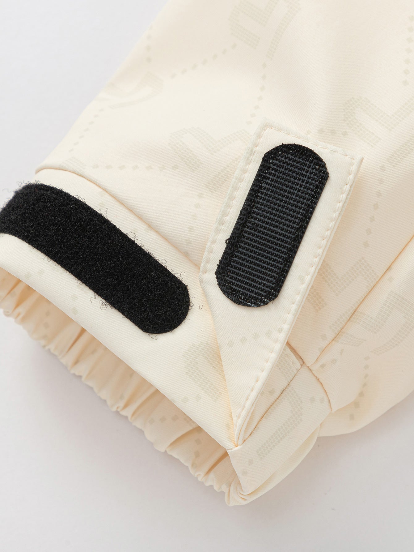 Xhaketë Hooded – Krem 🐶