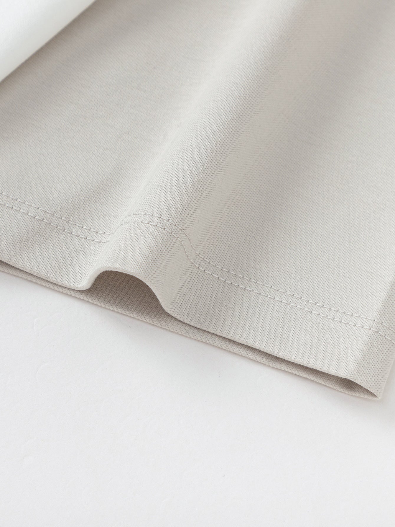 Bluzë Bonjour Paris 🎥