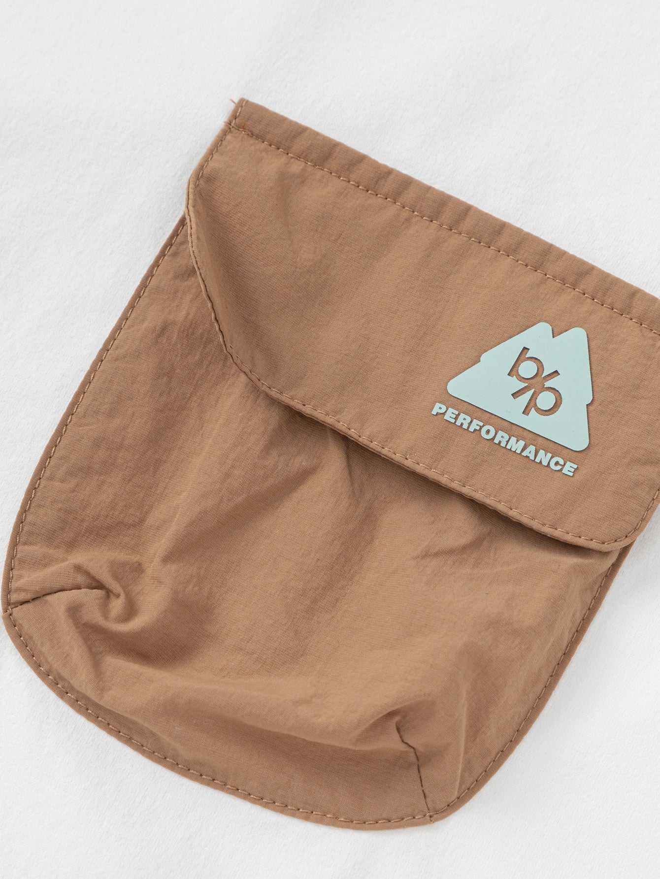 Bluzë Pocket Explorer 🏔️