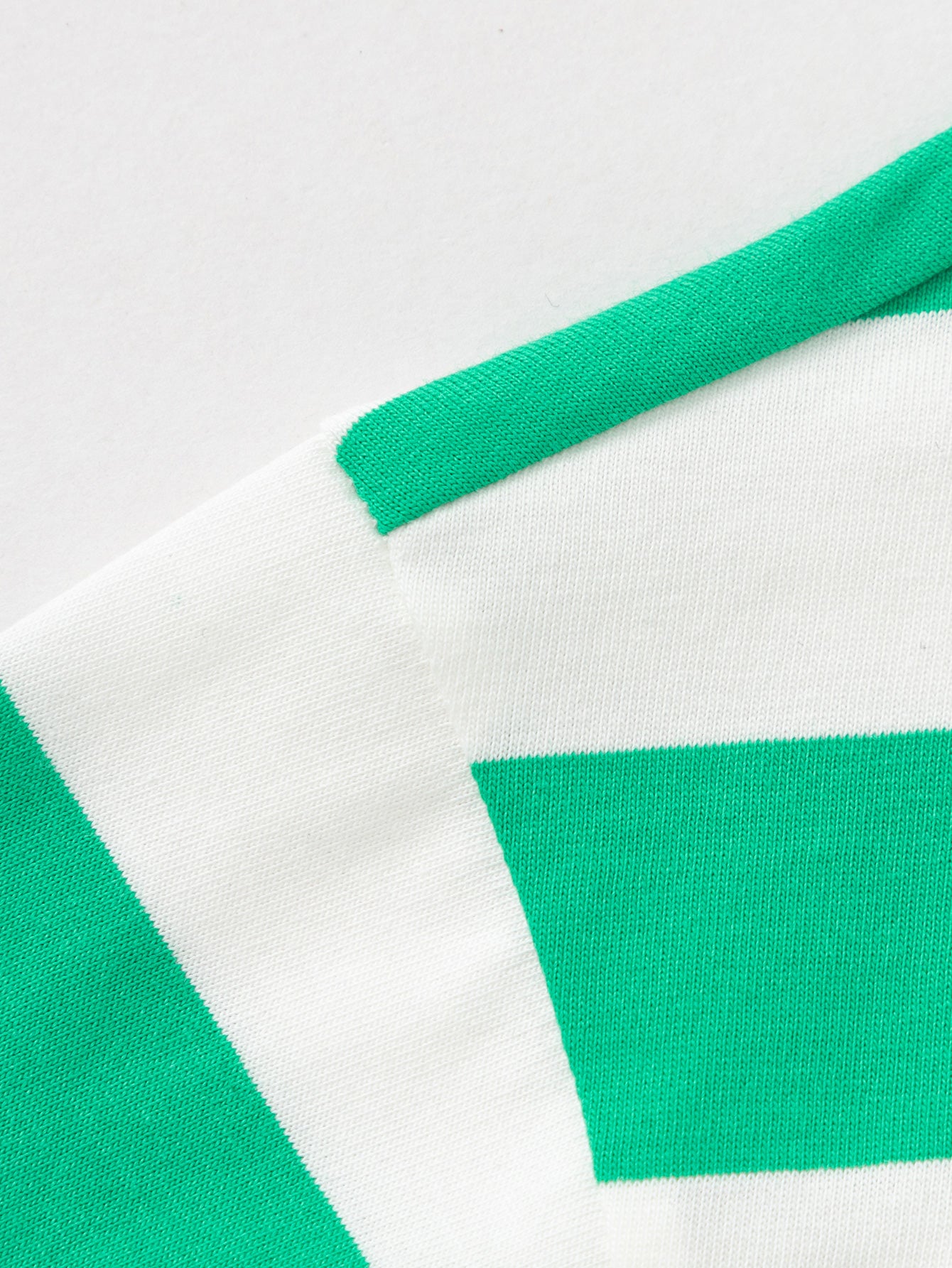 Bluzë Green Stripe 🍏