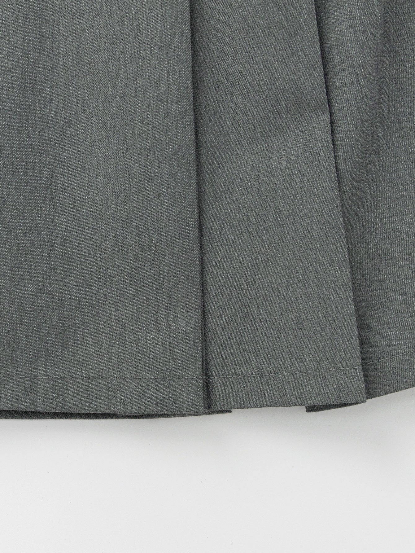 Fund Slate Pocket Pleat 🩶