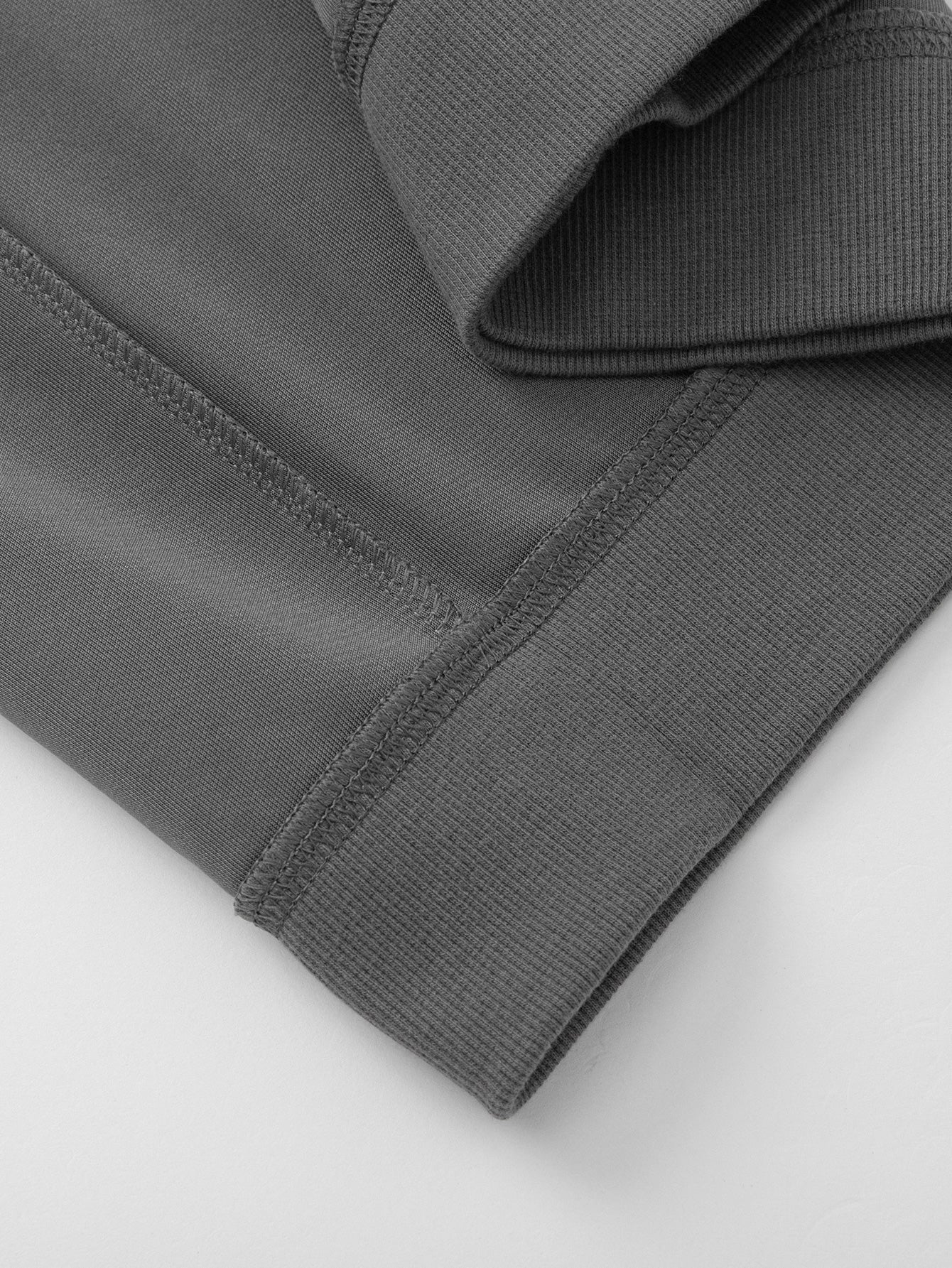 Pulovër Slate Pop-Pocket 🧡