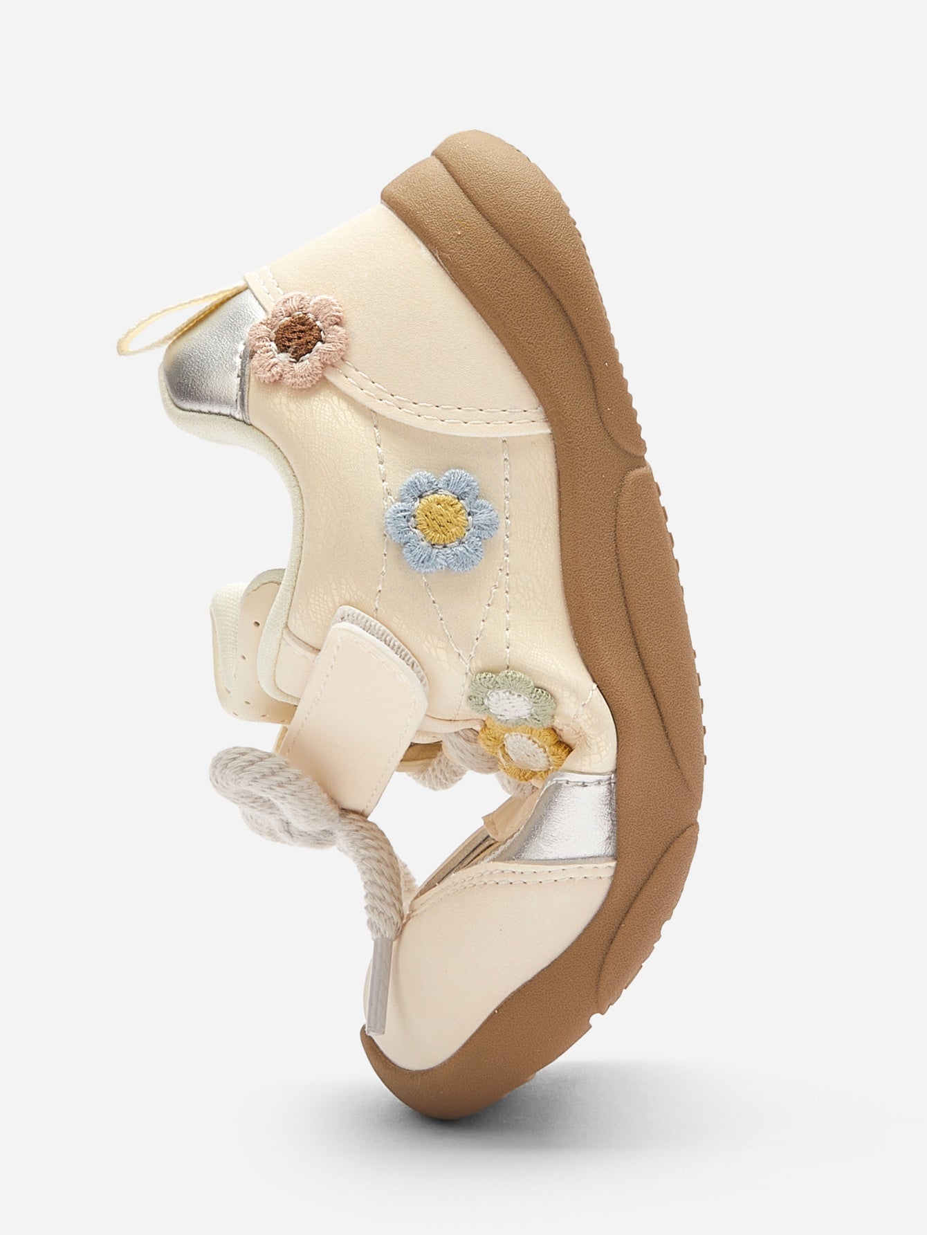 Atlete Daisy Garden Cream 🌼