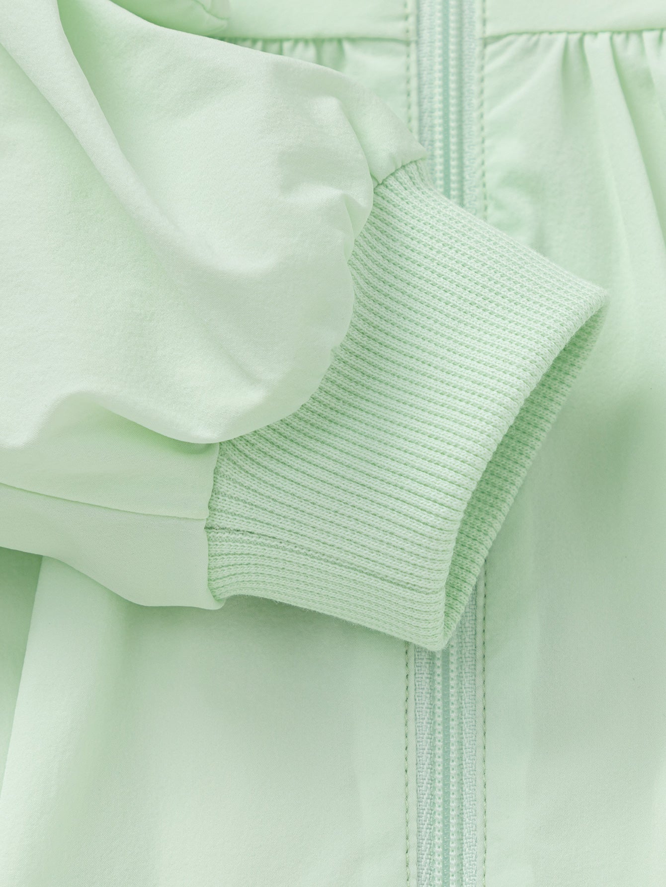 Xhaketë Mint Kitty Windbreaker 🫧