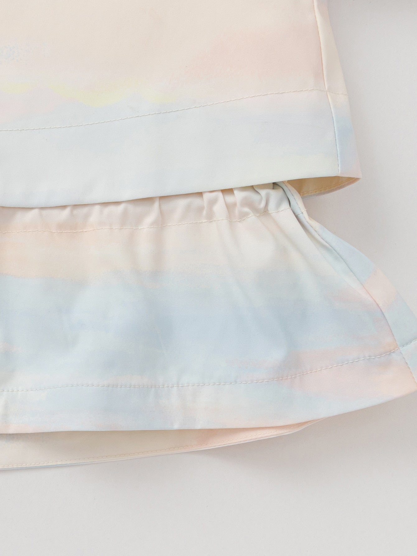 Xhaketë Sunset Bloom Ruffle Windbreaker 🌈