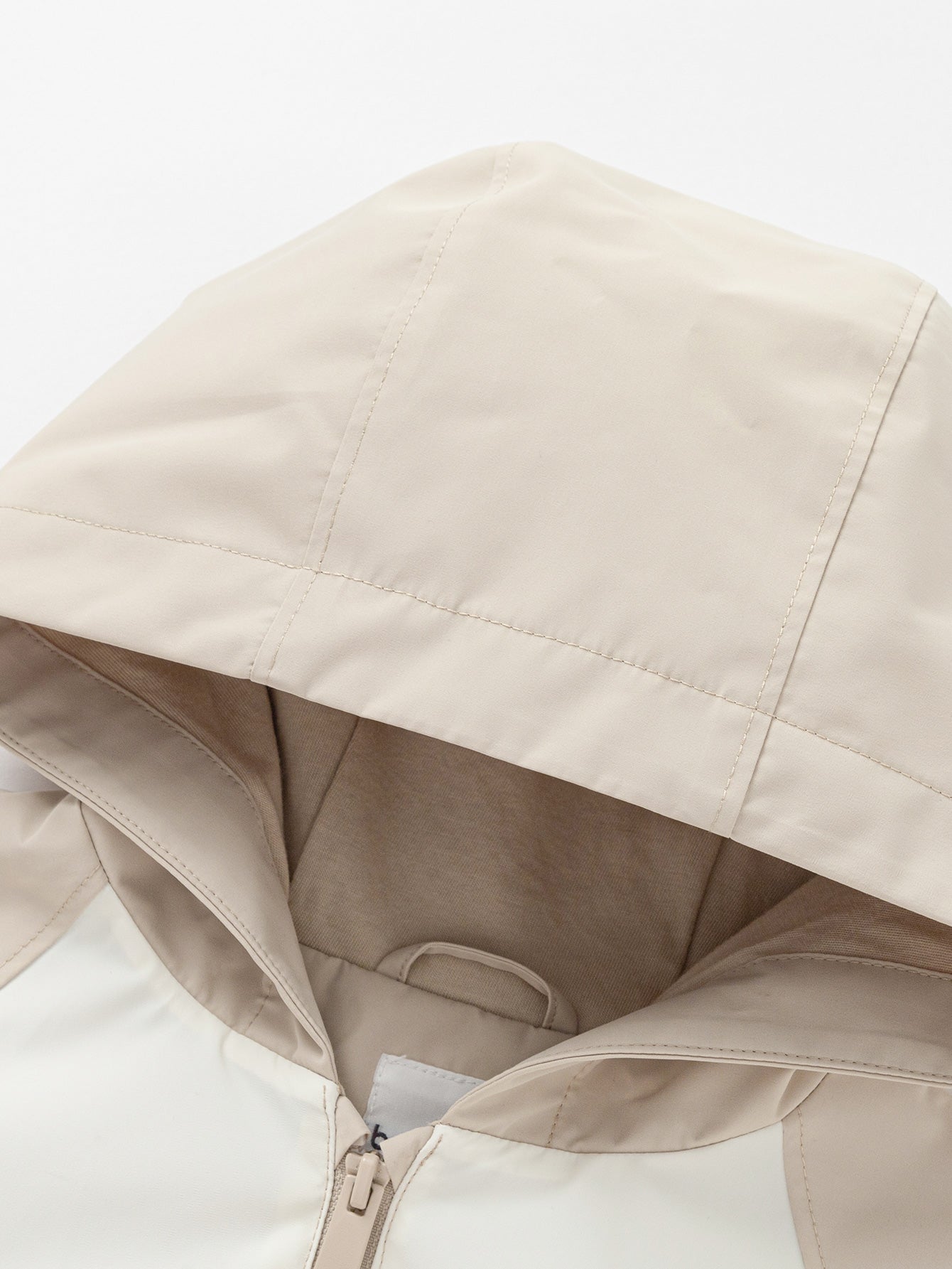 Xhaketë Classic Hood – Bezhë 🤎