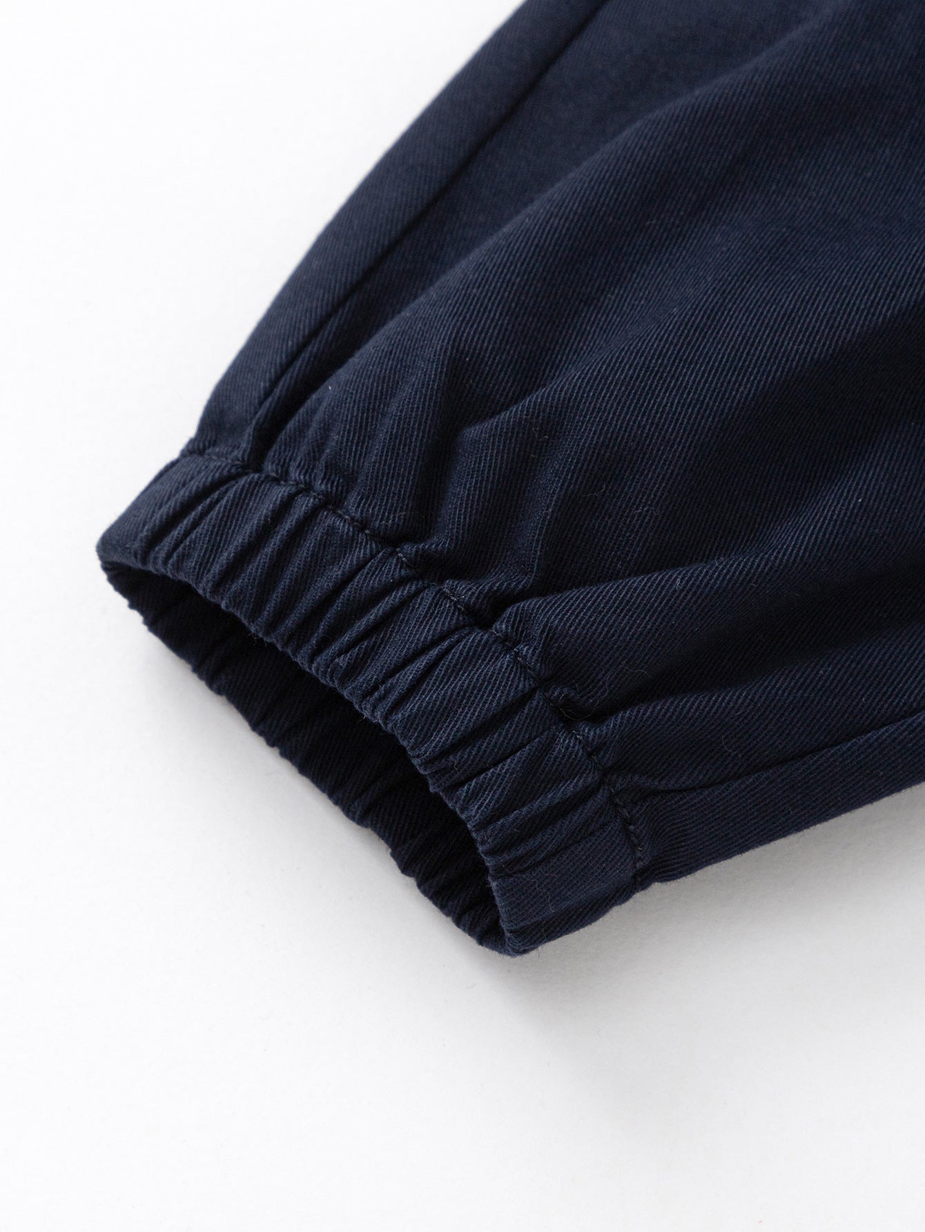 Pantallona Night Explorer 🌌