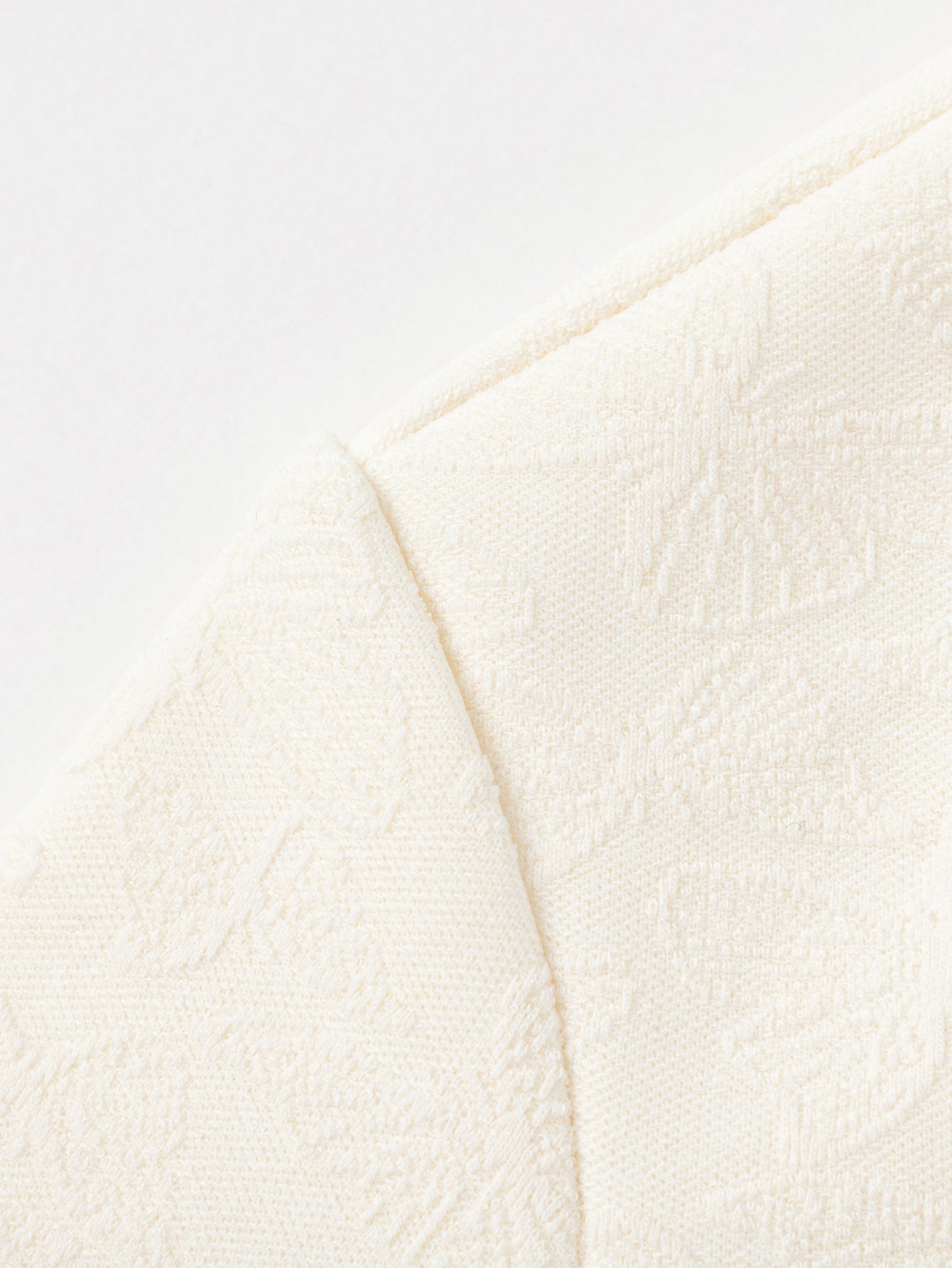 Pulovër Bird & Blossom – Krem 🐦