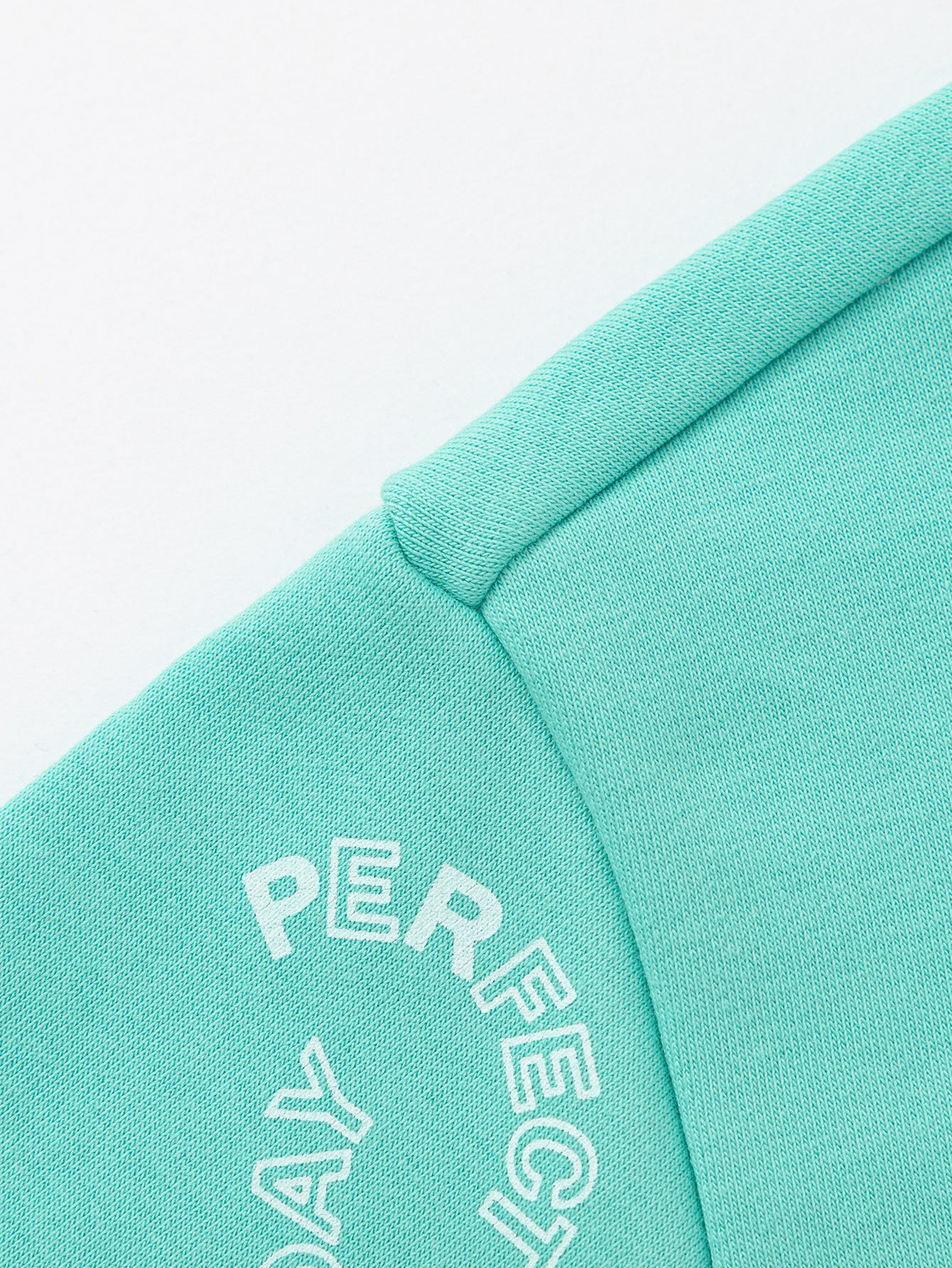 Pulovër Keep Smiling Crewneck 💚