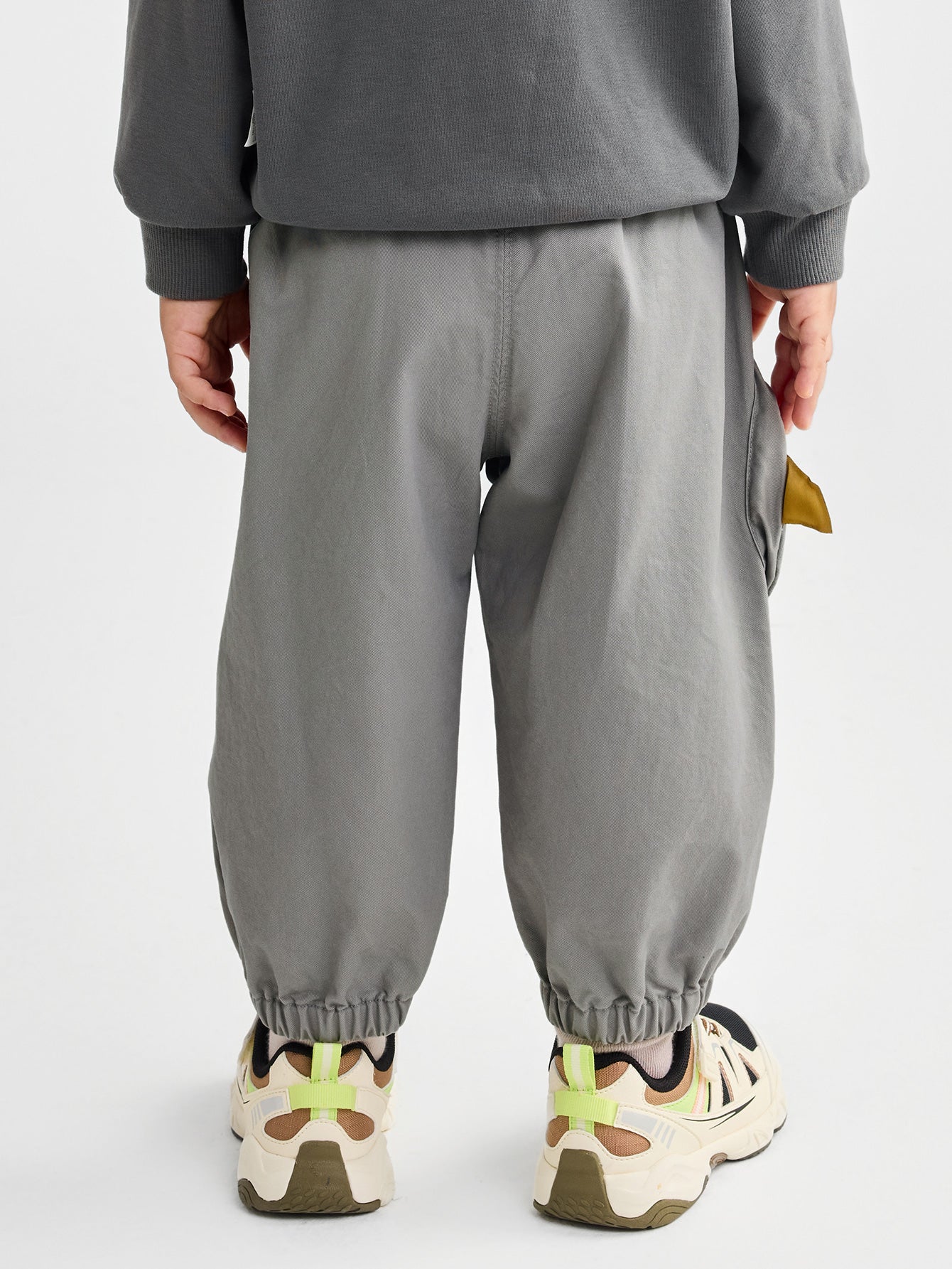 Pantallona Cargo Cloud 🩶