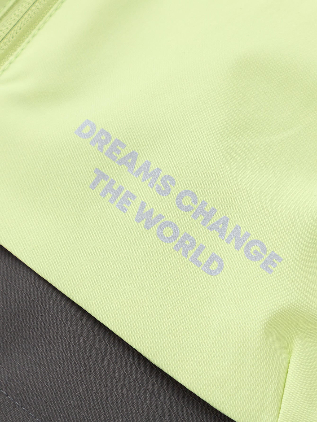 Xhaketë GlowGuard Windbreaker 🦺