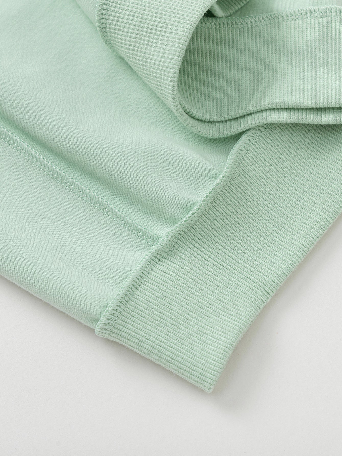 Pulovër One Idea Miiiiichan  🌱