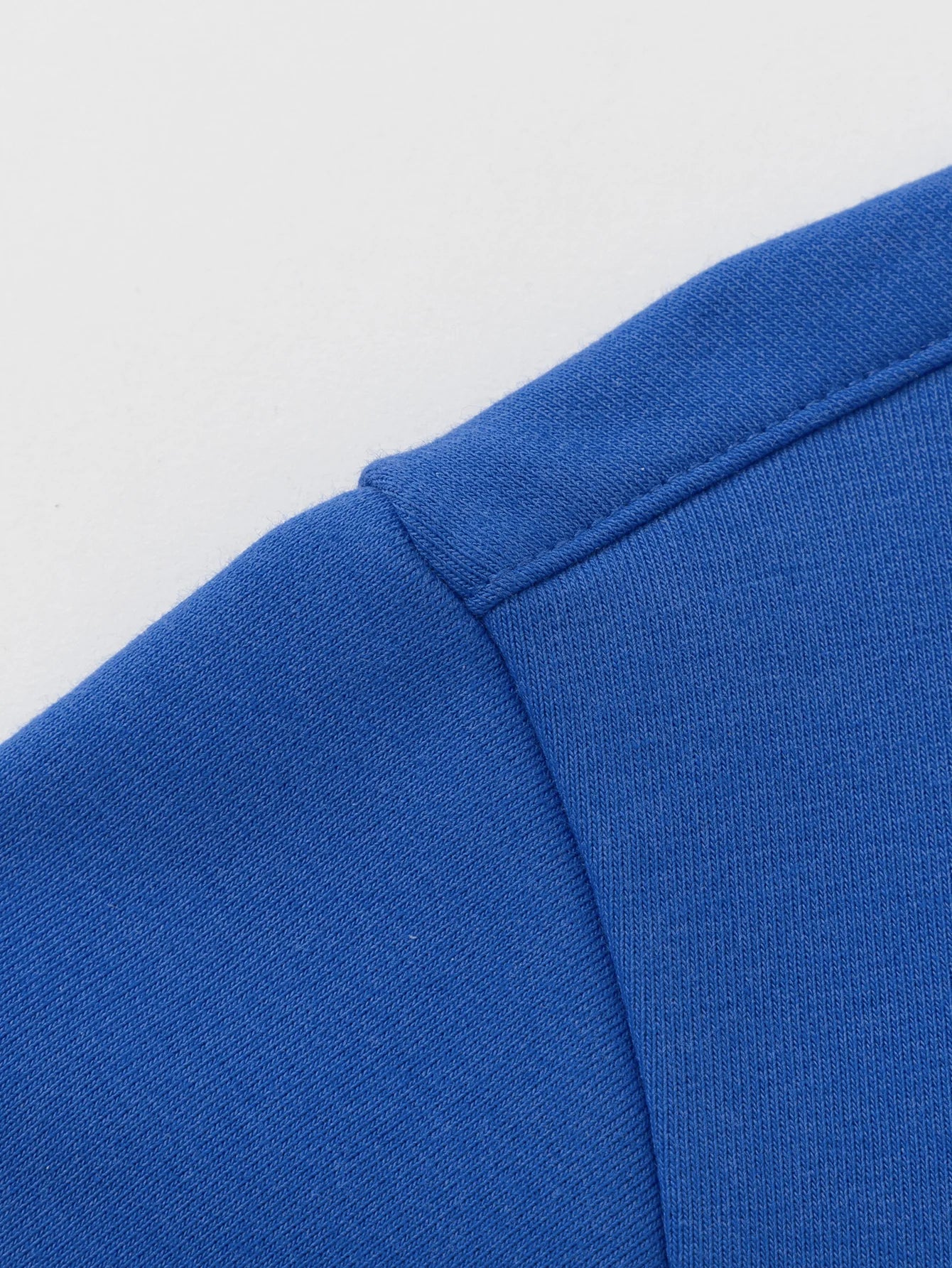 Pulovër Blue Lion 💙